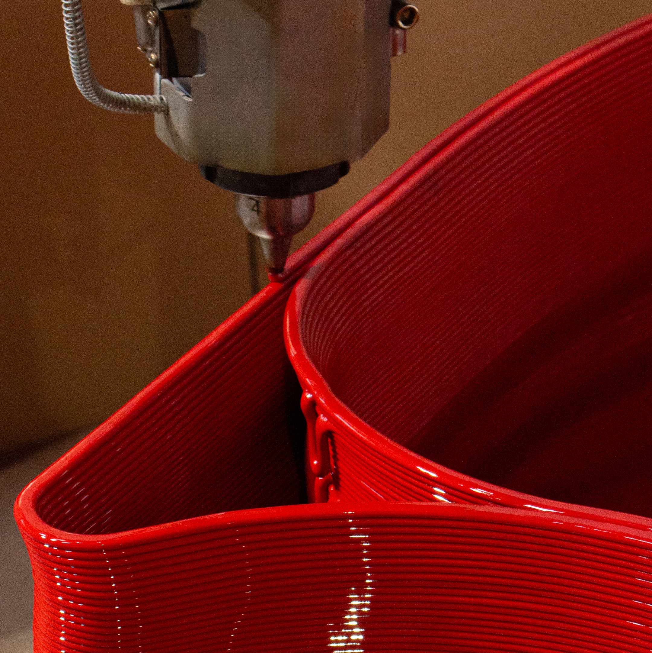 Print-Scan-Adapt: Feedback-Driven Bead Geometry Control in Pellet Extrusion